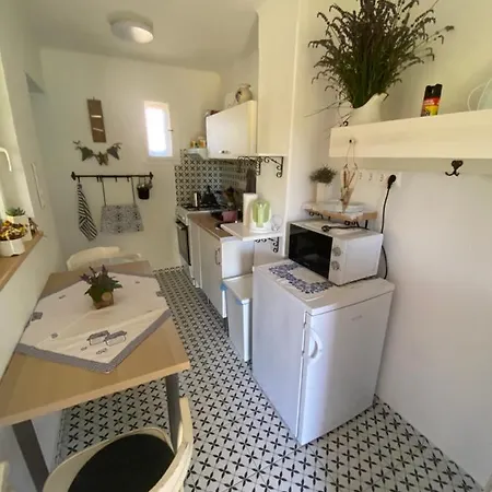 Apartament Illesek Portaja *